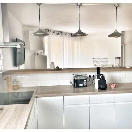 Modern & Chic Appartement- Goodvibes Paris * Gonesse